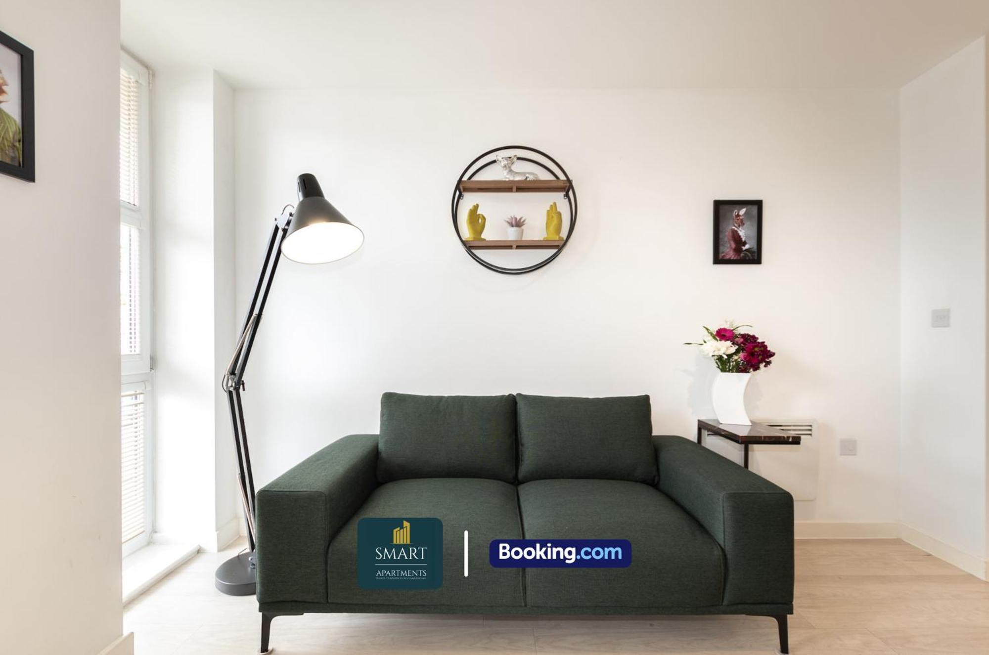Spacious City Center Apartment By Smart Apartments Short Lets & Serviced Accommodation Apartment Southampton With Free Wifi Екстер'єр фото