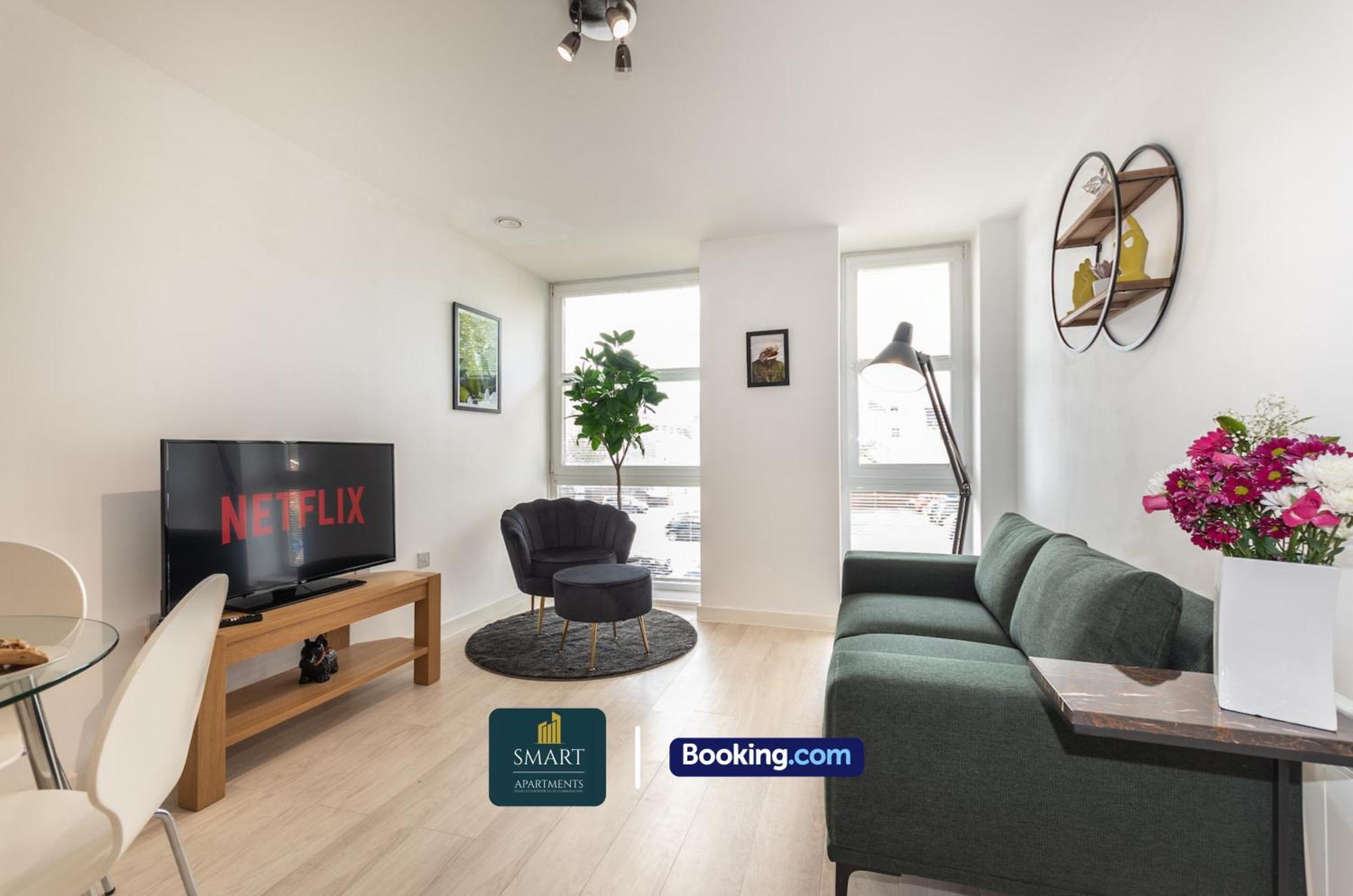 Spacious City Center Apartment By Smart Apartments Short Lets & Serviced Accommodation Apartment Southampton With Free Wifi Екстер'єр фото