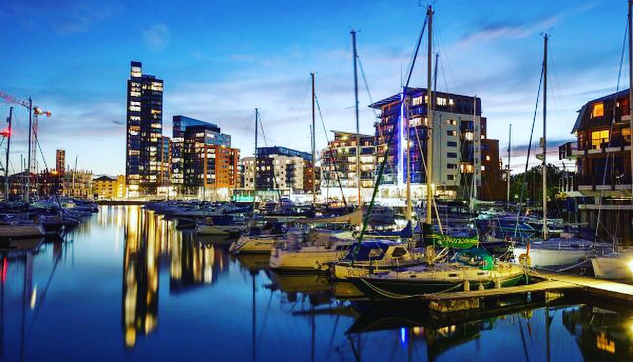 Spacious City Center Apartment By Smart Apartments Short Lets & Serviced Accommodation Apartment Southampton With Free Wifi Екстер'єр фото
